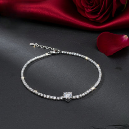 Elegant Silver Fox Diamond Tennis Bracelet For Women